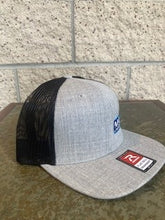 Load image into Gallery viewer, Richardson Flat Bill Snapback Heather/Black
